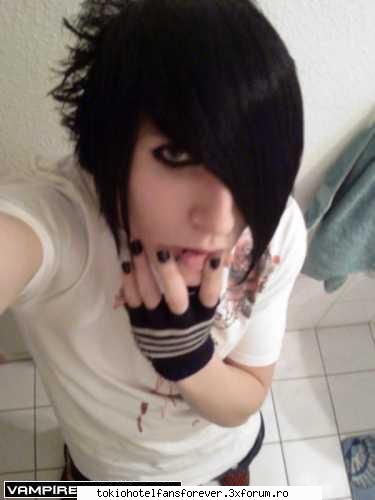 Emo Boys - eh pai nah ce sa le facem - [*Stilu`EMO*]