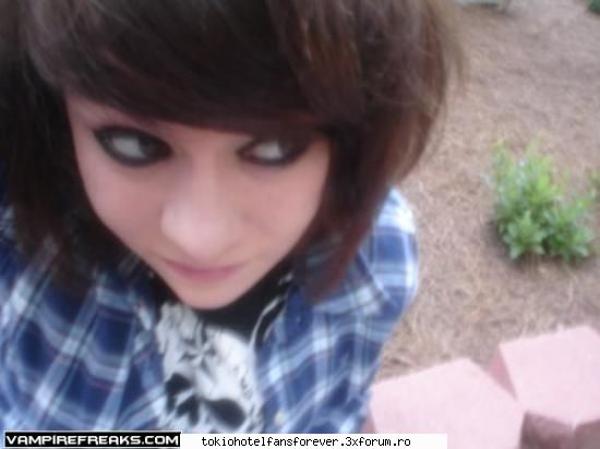 Emo Girls - LiveYourCrazyLife - [*Stilu`EMO*]