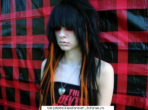 Emo Girls - LiveYourCrazyLife - [*Stilu`EMO*]