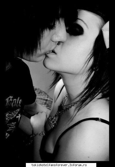 Emo Love - thforever - [*Stilu`EMO*]