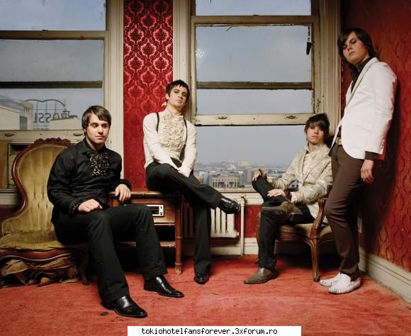 Panic!At The disco - imi place la nebunie de brendon shi ryan - [*Alte Formatii*]