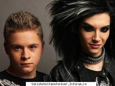 PoZe Cu ToKiO HoTeL - Punk_Princess - [*Tokio Hotel*]