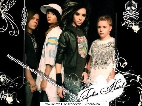 PoZe Cu ToKiO HoTeL - Punk_Princess - [*Tokio Hotel*]