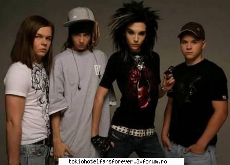 PoZe Cu ToKiO HoTeL - e coool poza asta - [*Tokio Hotel*]