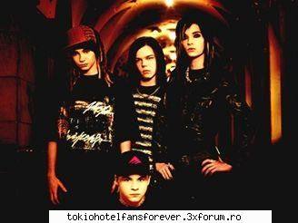 PoZe Cu ToKiO HoTeL - LiveYourCrazyLife - [*Tokio Hotel*]