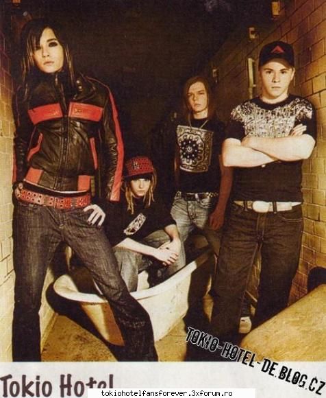 PoZe Cu ToKiO HoTeL - thana94 - [*Tokio Hotel*]
