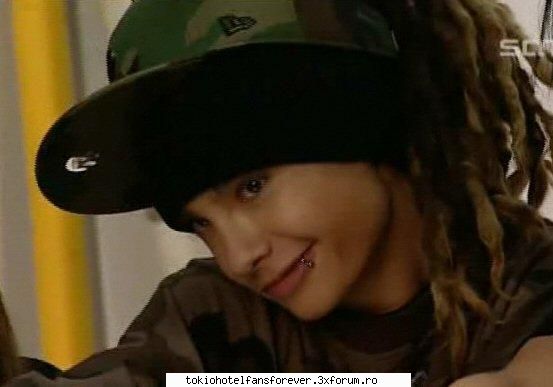 PoZe Cu ToKiO HoTeL - cel mai cool din formatie - [*Tokio Hotel*]