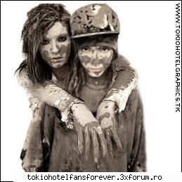 PoZe Cu ToKiO HoTeL - ce draguti sunt :D :D :D - [*Tokio Hotel*]