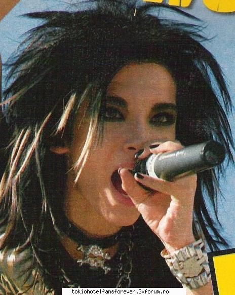 Poze amuzante cu TH! - ce ciudat a iejit in poza - [*Tokio Hotel*]