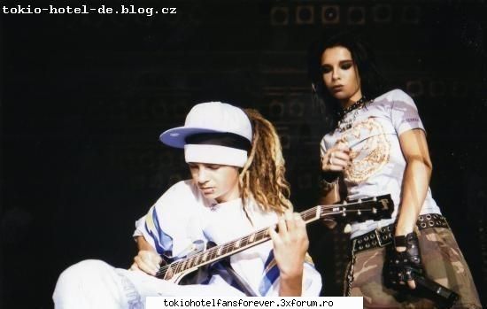 Poze amuzante cu TH! - ...~*@yd@*~... - [*Tokio Hotel*]