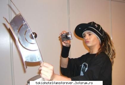 Poze qu Tom - LiveYourCrazyLife - [*Tom Kaulitz*]