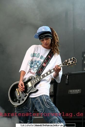 Poze qu Tom - asha... frumos si talentat ce mai vretzi? - [*Tom Kaulitz*]